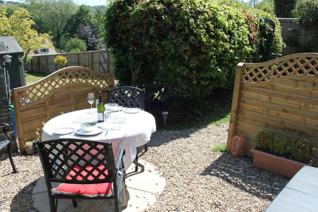 Hideaway Between Coast And Moors In A Beautiful Village Apartment Sleights 外观 照片